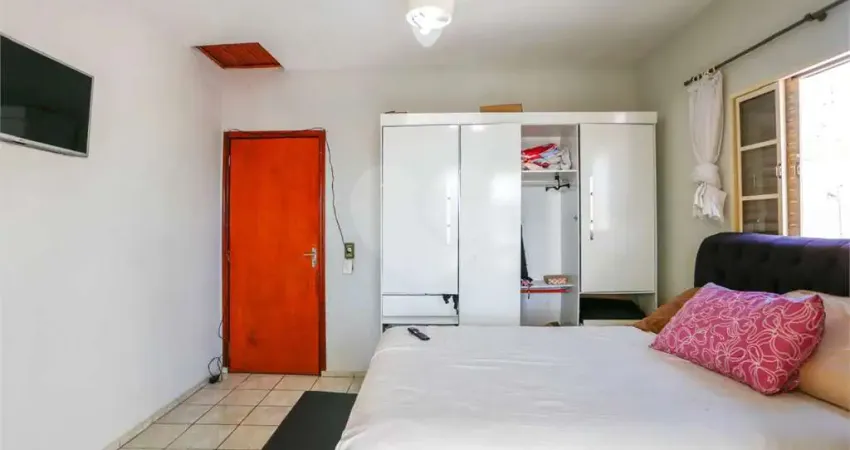 Casa com 4 quartos à venda na Ângela Gongora, Vila Colorau, Sorocaba