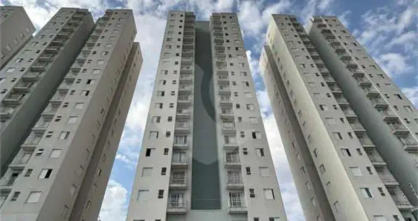Apartamento com 2 quartos à venda em Jardim Guarujá - SP