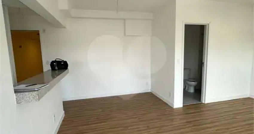 Apartamento com 1 quartos para locação em Jardim Portal Da Colina - SP