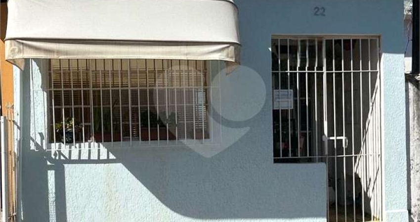Casa com 2 quartos à venda em Vila Colorau - SP