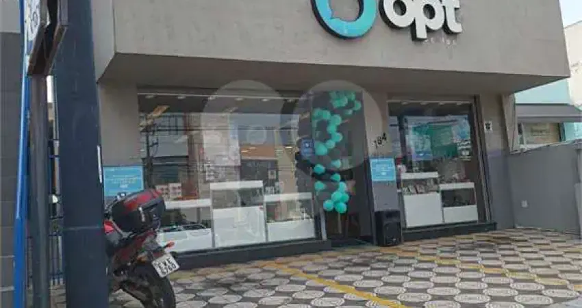 Salão Comercial à venda ou para locação em Jardim Santa Cecília - SP