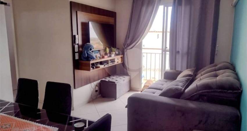 Apartamento com 2 quartos à venda em Jardim Tatiana - SP