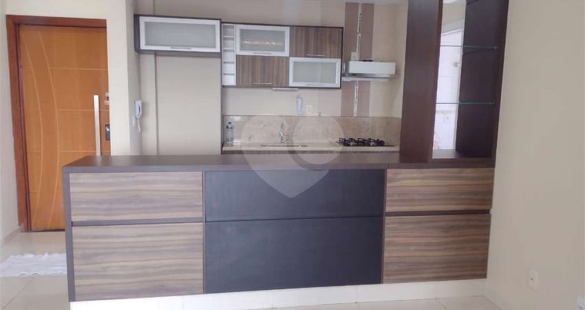 Apartamento com 3 quartos à venda ou para locação em Parque Campolim - SP