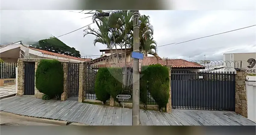 Casa com 3 quartos à venda em Jardim Paulistano - SP