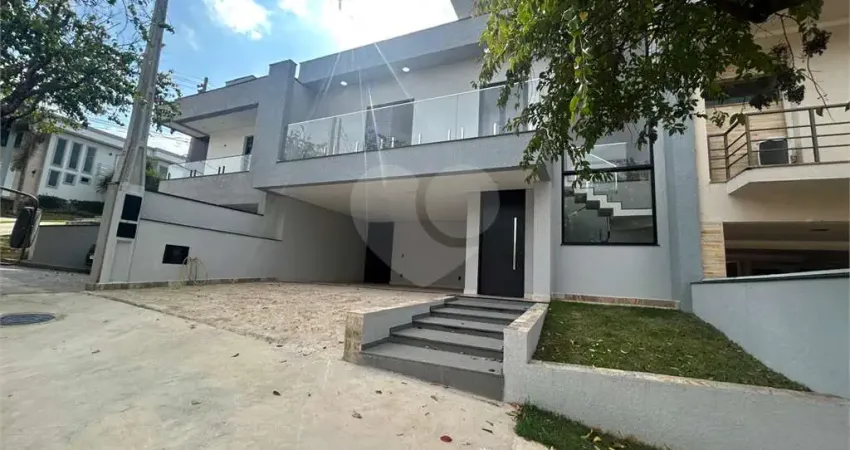 Condomínio com 3 quartos à venda em Aparecidinha - SP