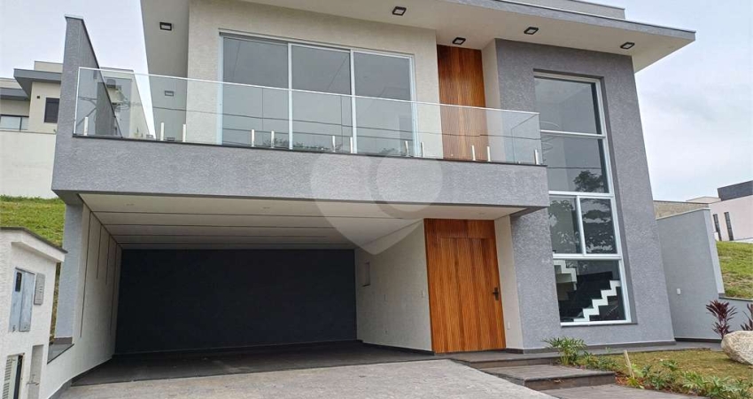 Condomínio com 3 quartos à venda em Loteamento Residencial Fazenda Casa Grande - SP