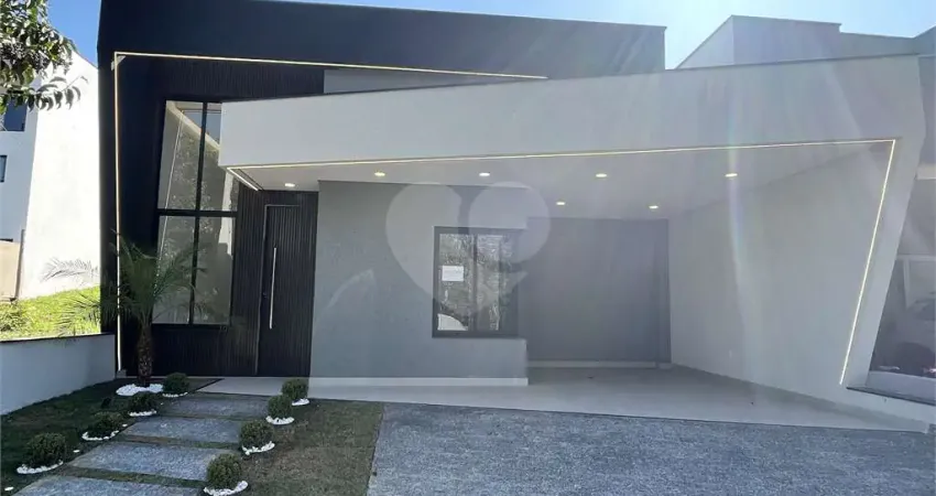 Condomínio com 3 quartos à venda em Cajuru Do Sul - SP