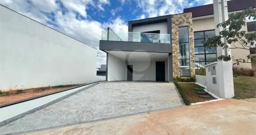 Condomínio com 3 quartos à venda em Wanel Ville - SP