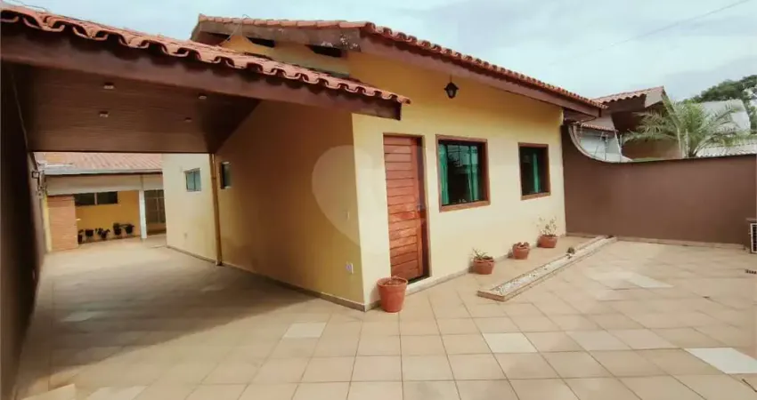 Casa térrea à venda com 4 quartos, sendo 1 suíte,  em jardim leocádia, sorocaba - sp