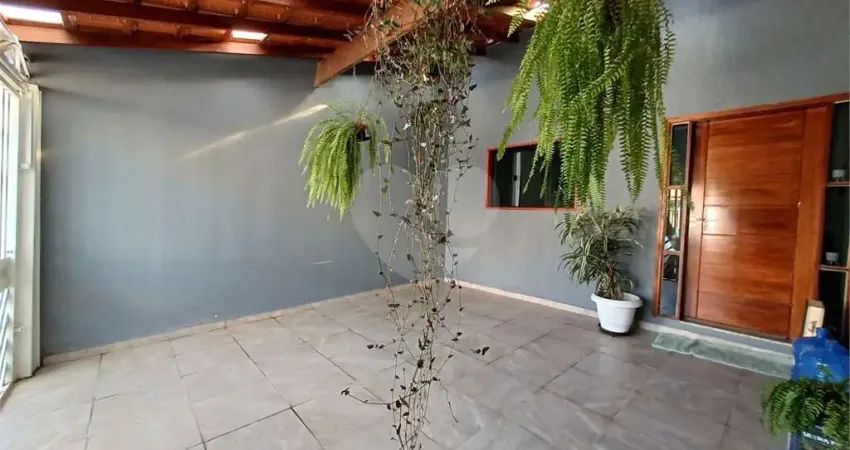 Casa à venda com 2 quartos, sendo 1 suíte,  em ipanema ville, sorocaba - sp