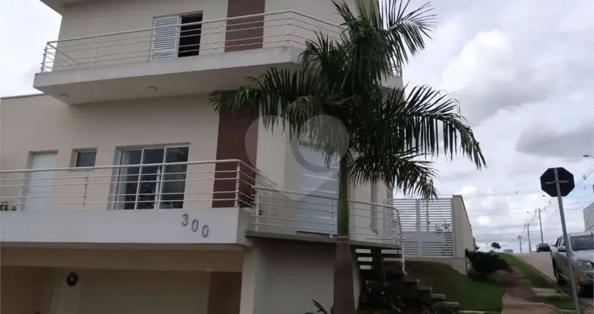 Casa à venda com 4 quartos, sendo 3 suítes, no condomínio Ibiti Reserva, Sorocaba - SP