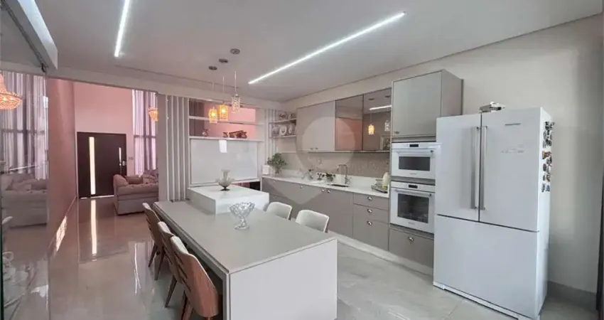 Casa à venda com 2 quartos, sendo 1 suíte, no condomínio Horizontes de Sorocaba, Sorocaba - SP