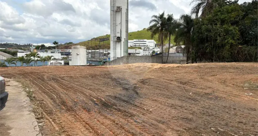 Terreno comercial à venda na Rua Romão Arrais, 265, Vila Colorau, Sorocaba