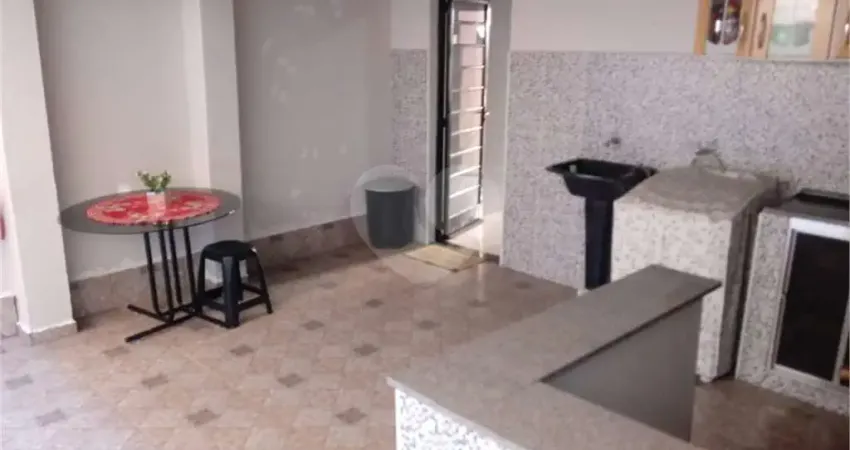 Casa à venda com 3 quartos em Jardim Santa Lúcia, Sorocaba, SP