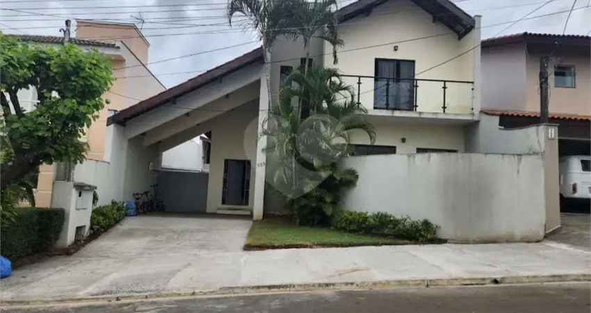 Casa à venda com 3 quartos, sendo 2 suítes, no condomínio constantino mattucci, sorocaba - sp