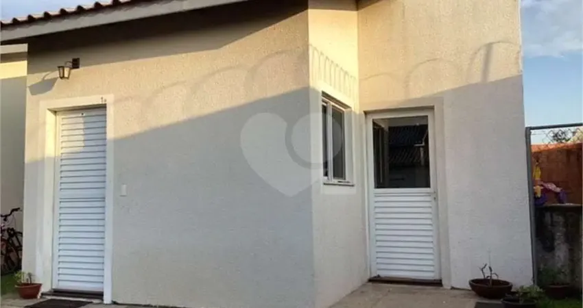 Casa  à venda com 2 quartos, sendo 1 suíte,  no condomínio village amato reserva, sorocaba - sp