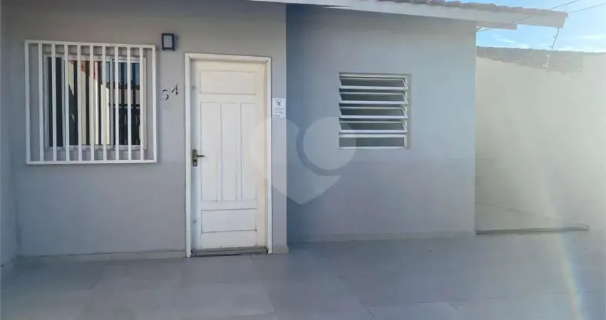 Casa térrea à venda com 2 quartos, sendo 1 suíte,  em conjunto residencial jardim villagio torino, sorocaba - sp