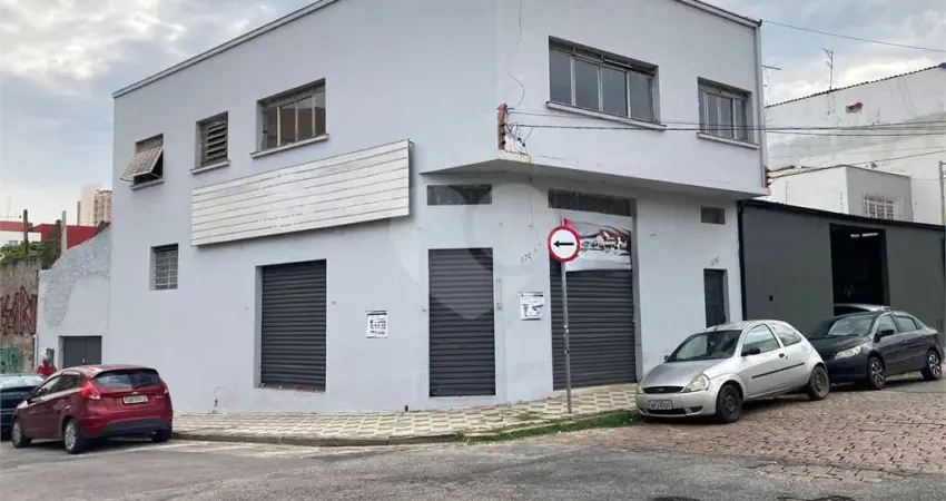 Casa comercial com 2 salas para alugar na Rua Capitão Manoel Januário, 170, Centro, Sorocaba