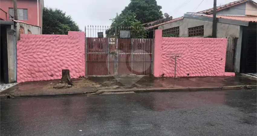 Casa com 2 quartos à venda na Rua Agostinho Devito, 147, Jardim Devito, Votorantim