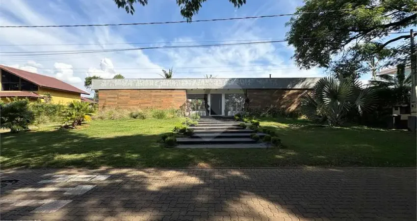 Casa à venda com 6 quartos, sendo 4 suítes, no condomínio vivendas do lago, sorocaba - sp