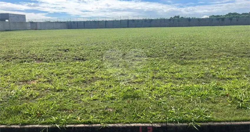 Terreno à venda no condomínio Village Saint Charbel, Araçoiaba Da Serra - SP