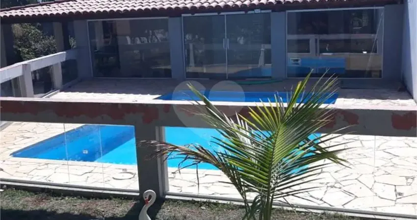 Chácara à venda com 3 quartos, sendo 2 suítes, em Jardim Mirantes de Ipanema, Araçoiaba Da Serra, SP