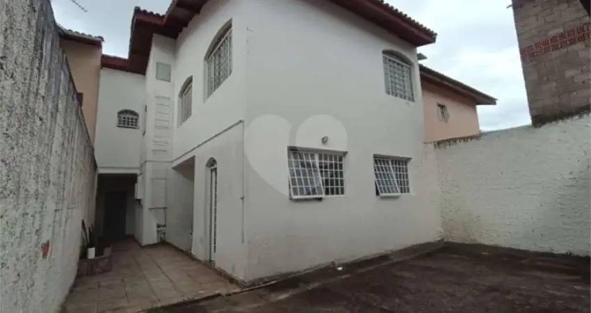 Casa à venda com 3 quartos, sendo 1 suíte, em Wanel Ville, Sorocaba, SP