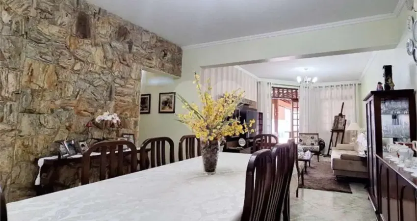 Casa à venda com 3 quartos, sendo 2 suítes, no condomínio Ibiti do Paço, Sorocaba - SP