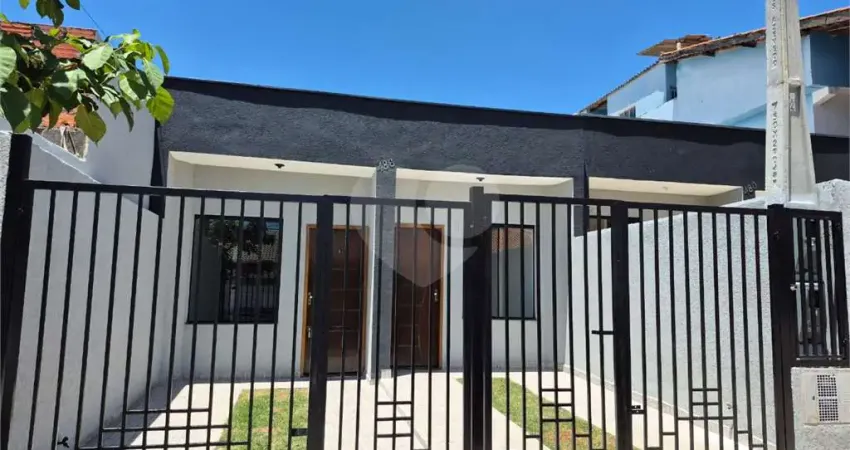 Casa à venda com 2 quartos em Jardim J S Carvalho, Sorocaba, SP