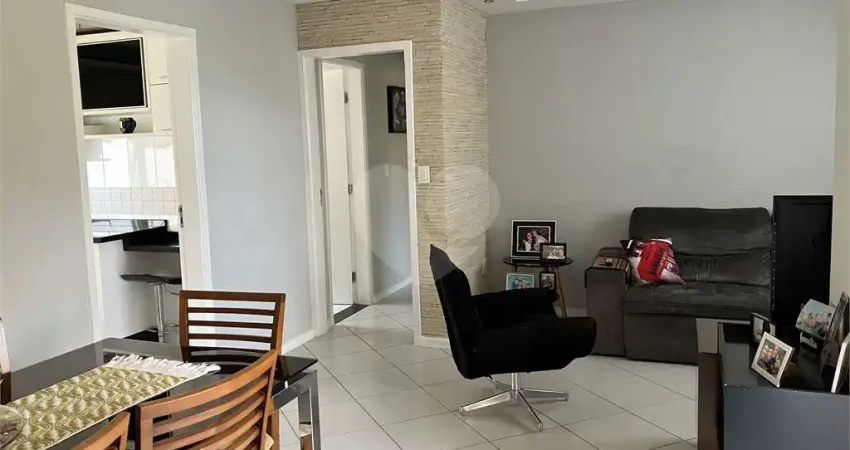Apartamento à venda com 3 quartos, sendo 1 suíte, no condomínio Edifício Cezánne, Sorocaba - SP