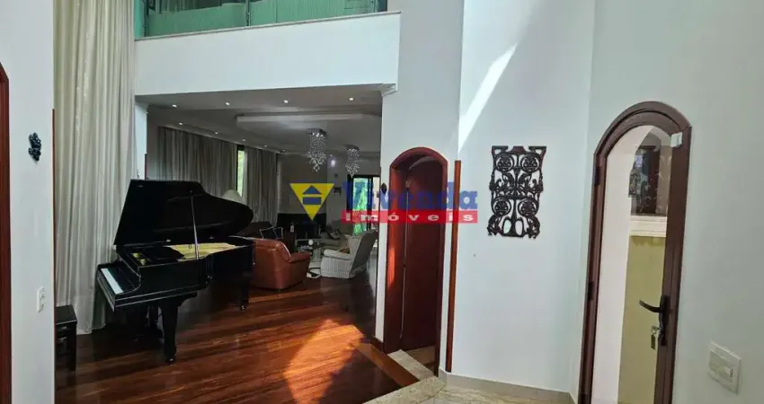 Casa em condomínio fechado com 3 quartos para alugar na Alameda Xarais, 281, Residencial Morada dos Lagos, Barueri