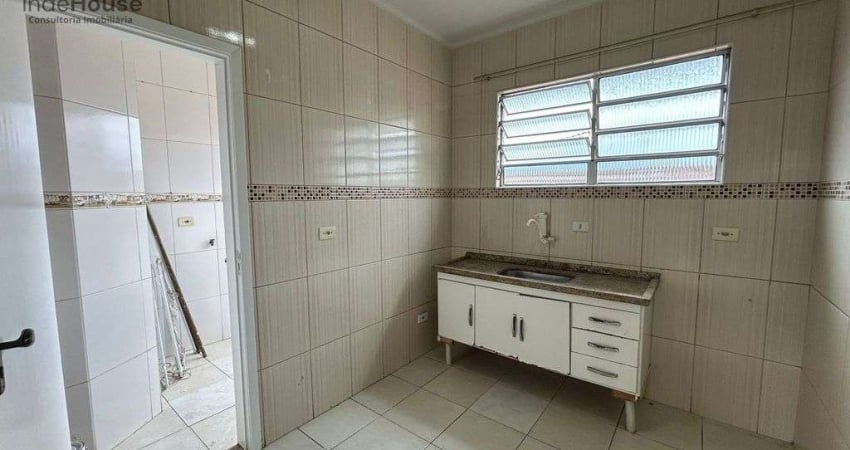 Casa Sobreposta em Condomínio – Vila Nossa Senhora de Fátima