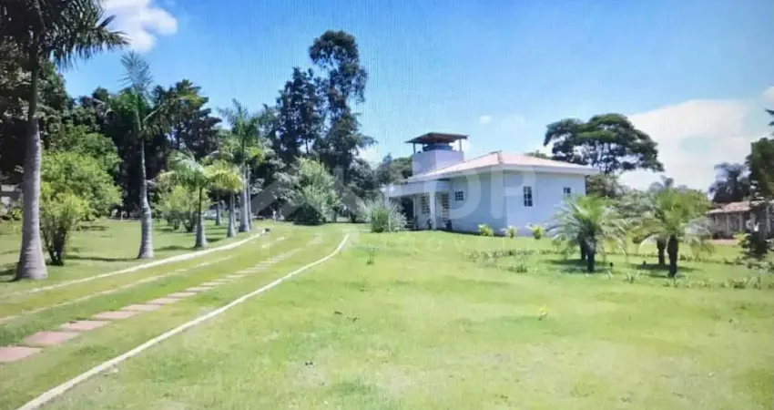 Chácara / sítio com 4 quartos à venda na Área Rural de Alfenas, Alfenas 