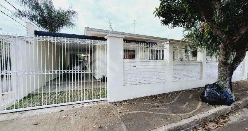 Casa Terrea com 4 dormitorios sendo sendo 1 suite