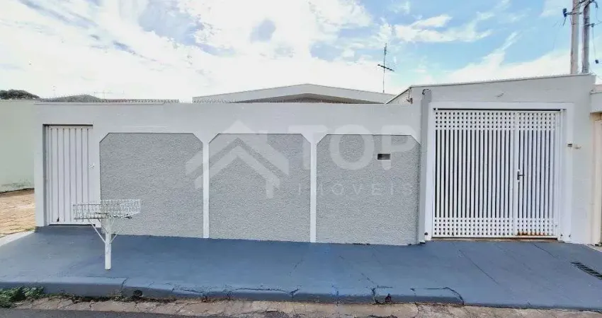 CASA A VENDA COM 3 QUARTOS NO JARDIM SAO JOAO BATISTA