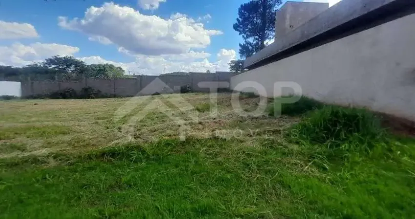 Terreno em condomínio fechado à venda no Residencial Samambaia, São Carlos 