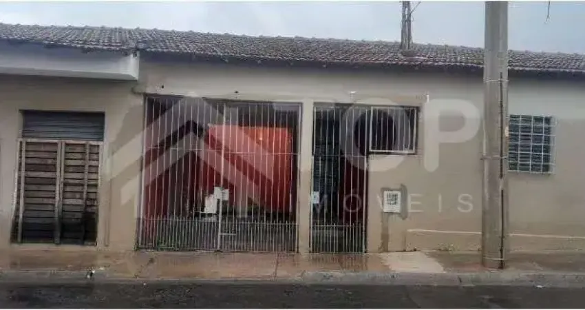 Casa e salao comercial no Bairro Nossa Senhora Aparecida