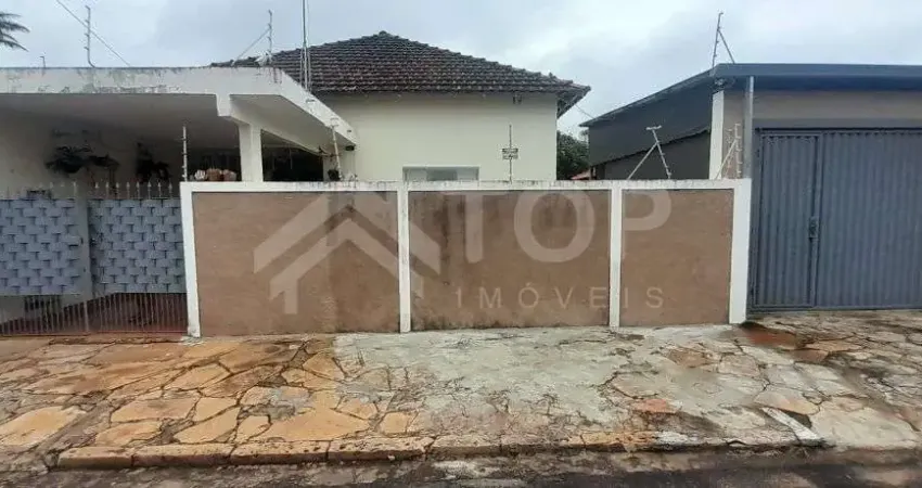 Casa espacosa para locacao e vendas proximo ao Poupa Tempo e estacao