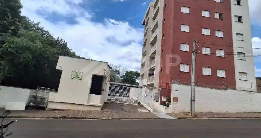 Excelente apartamento no terreo de 2 dormitorios com armarios no Ed. Conillera