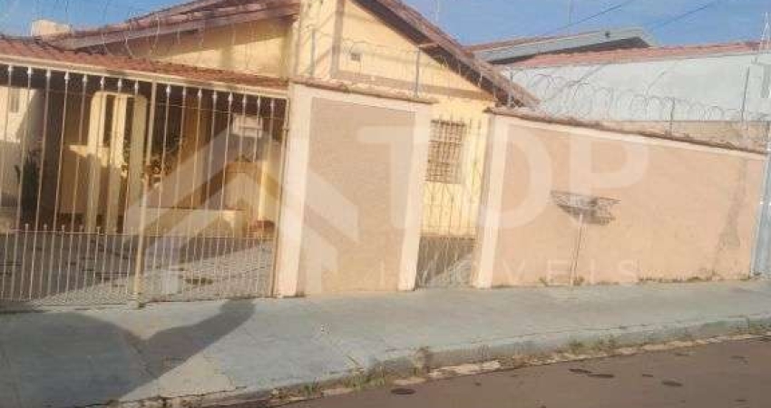 Casa a venda com 2 dormitorios na Vila Nossa Senhora de Fatima