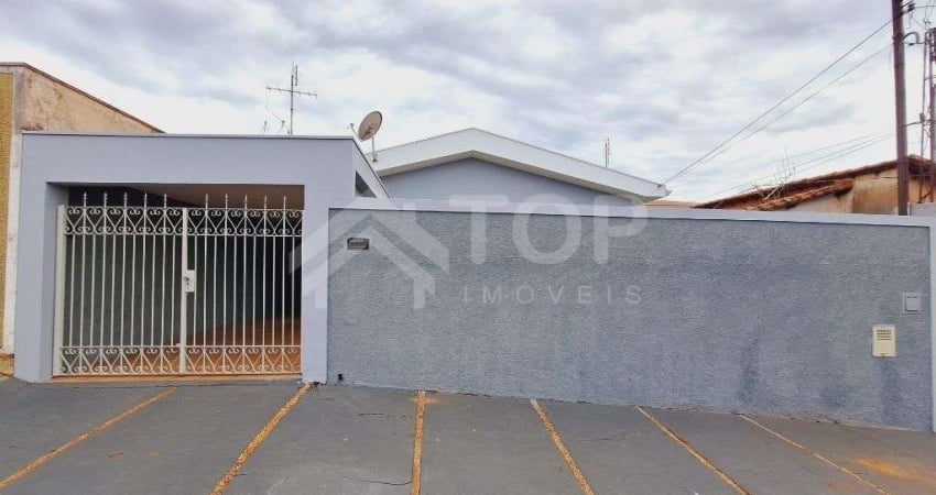 Casa para venda e locacao com 3 quartos no Vila Nery, Sao Carlos