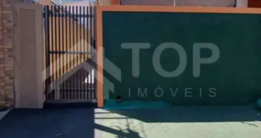 Excelente casa de fundos, com 2 dormitorios no Jardim Hikare