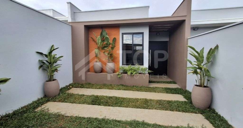 Linda casa de  dormitorios com 1 suite no bairro Parque Industrial