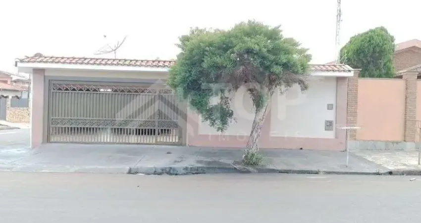 Excelente imovel com 2 dormitorios sendo 1 suite no bairro Jardim Cruzeiro do Sul