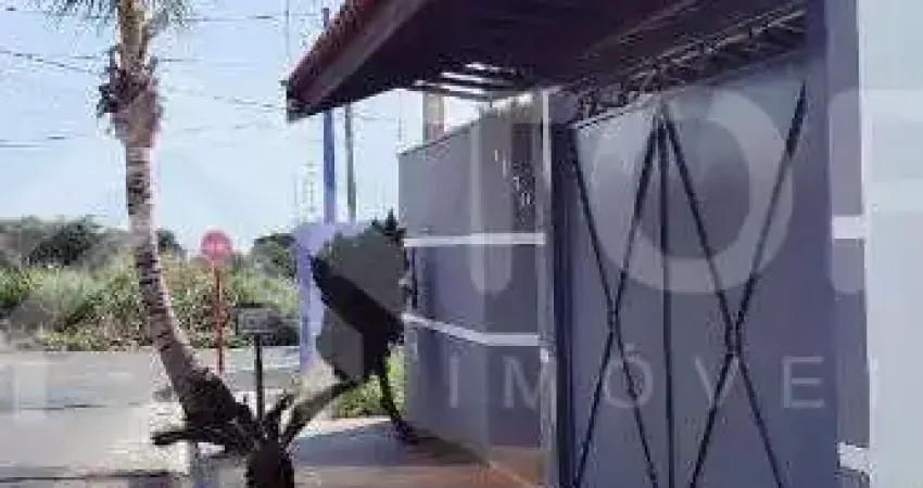 LINDA CASA COM 2 DORMITORIOS, PICINA AREA COBERTA COM CHURRASQUEIRA NO BAIRRO JARDIM EMBARE