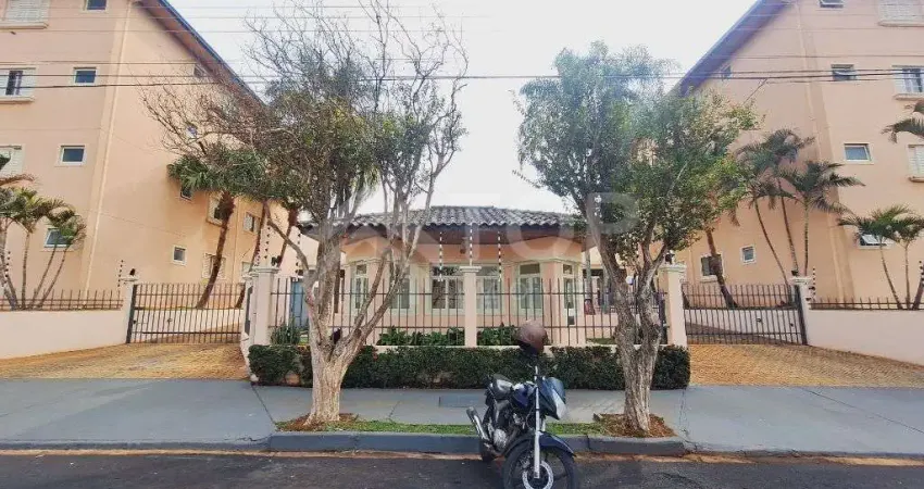 Apartamento de 2 dormitorios com piscina no Jardim Alvorada - Sao Carlos