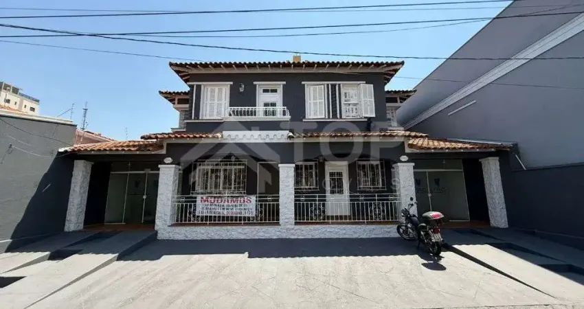 Casa com 3 quartos para alugar no Centro, São Carlos