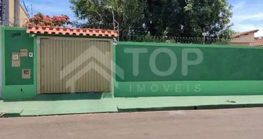 Casa com 4 quartos para alugar no Centro, São Carlos