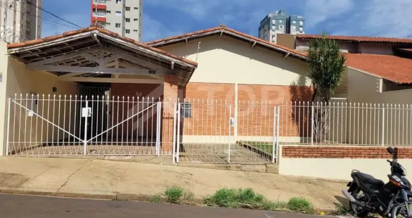 Casa com 3 quartos para alugar no Centro, São Carlos
