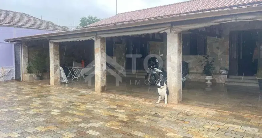 Casa com 3 quartos à venda na Vila Prado, São Carlos